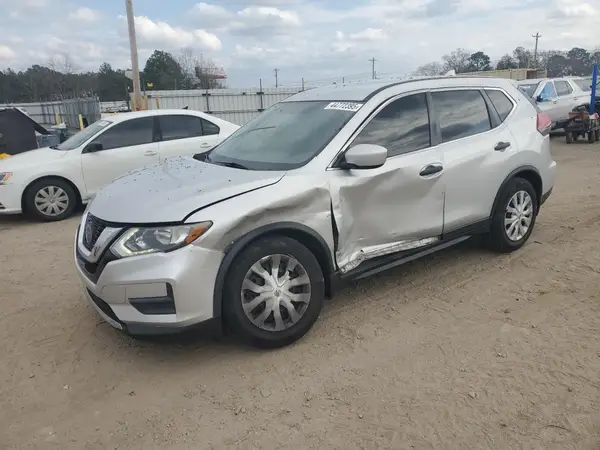 5N1AT2MT1JC768979 2018 NISSAN ROGUE - Image 1