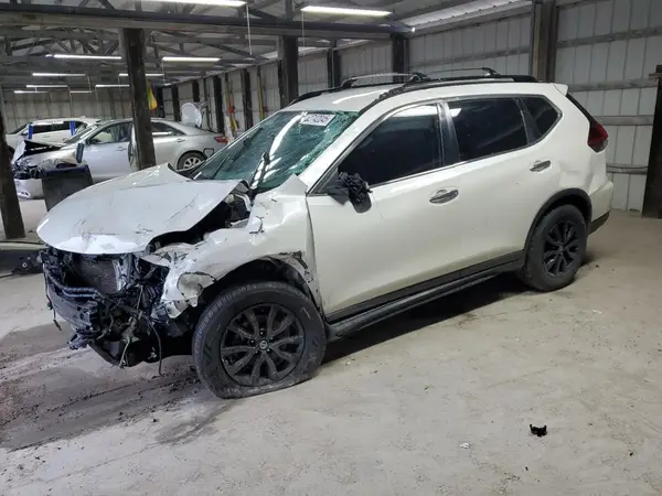 5N1AT2MT1JC773406 2018 NISSAN ROGUE - Image 1