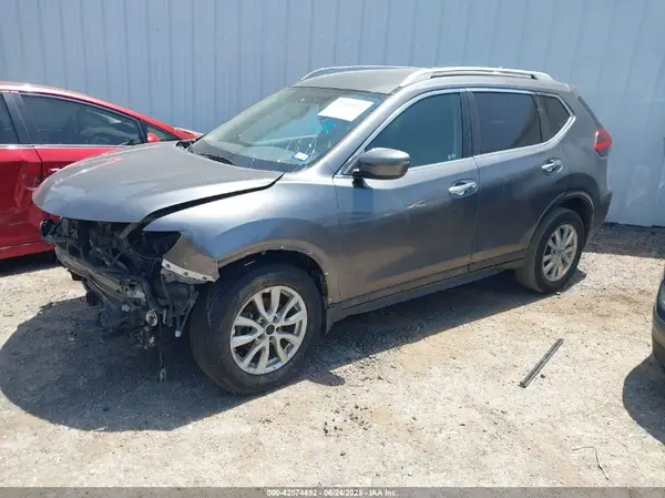5N1AT2MT1JC774460 2018 NISSAN ROGUE - Image 2