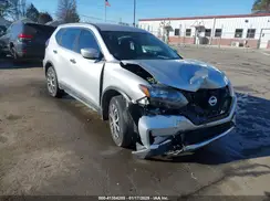 5N1AT2MT1JC775124 2018 NISSAN ROGUE