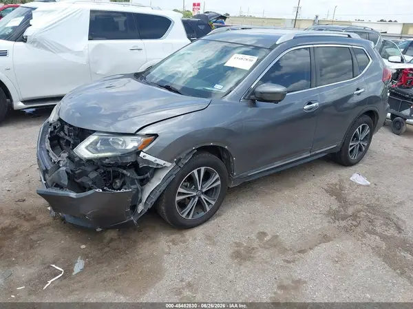 5N1AT2MT1JC797690 2018 NISSAN ROGUE - Image 2