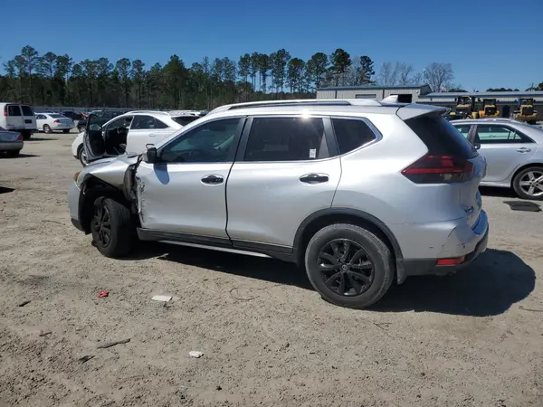 5N1AT2MT1JC799780 2018 NISSAN ROGUE - Image 2