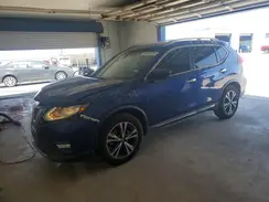 5N1AT2MT1JC800653 2018 NISSAN ROGUE