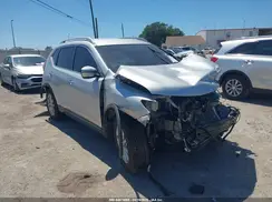 5N1AT2MT1JC801222 2018 NISSAN ROGUE