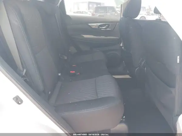 5N1AT2MT1JC801222 2018 NISSAN ROGUE - Image 8