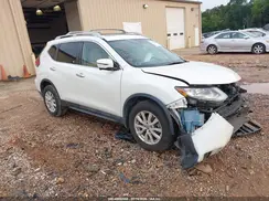 5N1AT2MT1JC806744 2018 NISSAN ROGUE