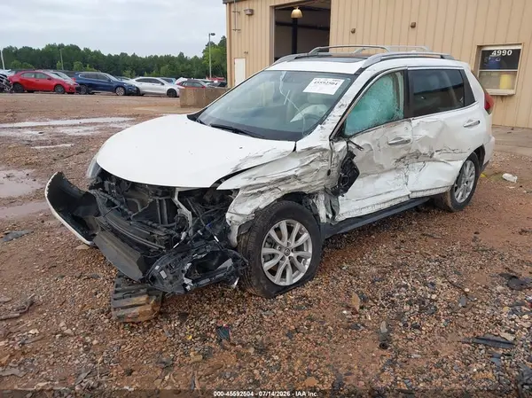 5N1AT2MT1JC806744 2018 NISSAN ROGUE - Image 2