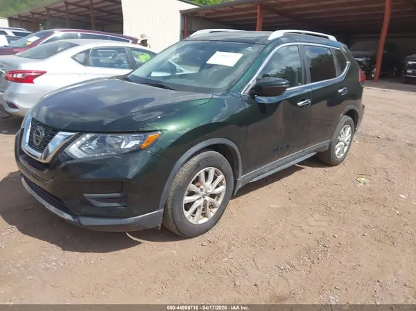 5N1AT2MT1JC806808 2018 NISSAN ROGUE - Image 2