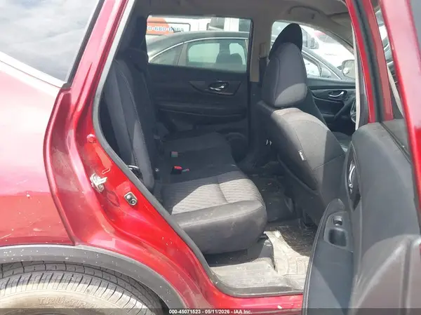 5N1AT2MT1JC808431 2018 NISSAN ROGUE - Image 8