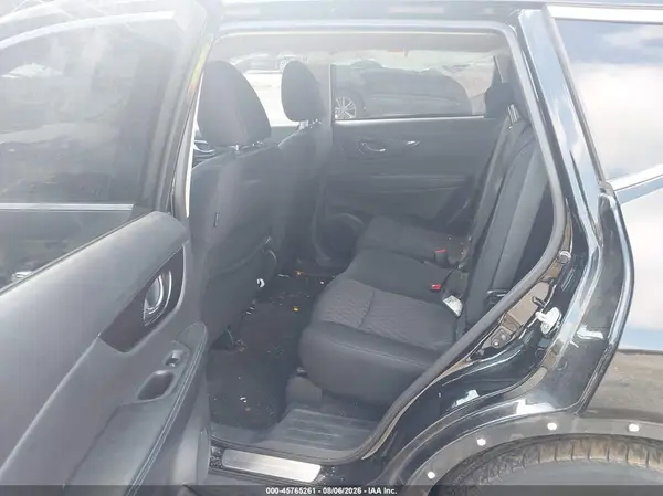 5N1AT2MT1JC810115 2018 NISSAN ROGUE - Image 8