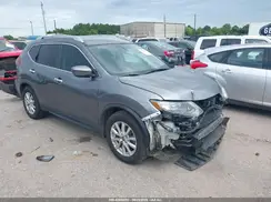 5N1AT2MT1JC811846 2018 NISSAN ROGUE