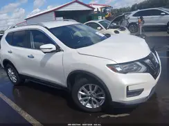 5N1AT2MT1JC812284 2018 NISSAN ROGUE