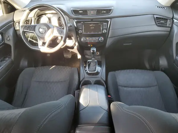 5N1AT2MT1JC822572 2018 NISSAN ROGUE - Image 8