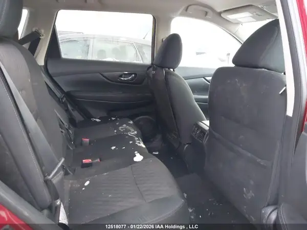 5N1AT2MT1JC823978 2018 NISSAN ROGUE - Image 8