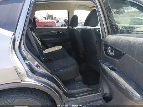 5N1AT2MT1JC825911 2018 NISSAN ROGUE - Image 8