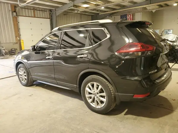 5N1AT2MT1JC828002 2018 NISSAN ROGUE - Image 2