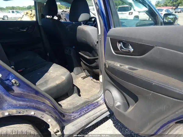 5N1AT2MT1JC830025 2018 NISSAN ROGUE - Image 8