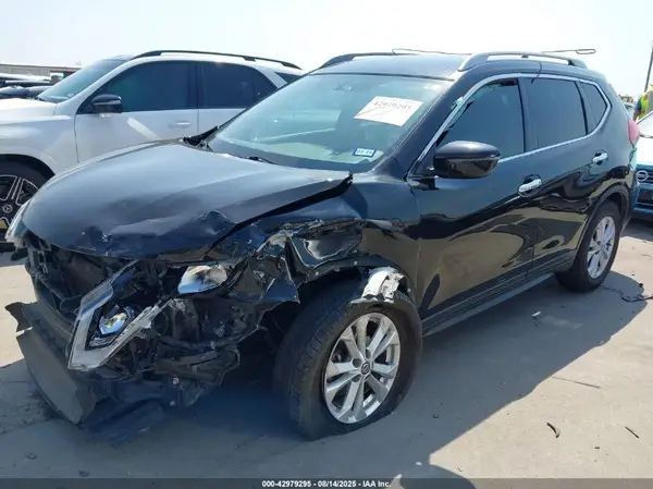 5N1AT2MT1JC834463 2018 NISSAN ROGUE - Image 2