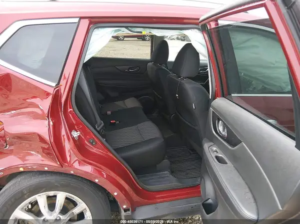5N1AT2MT1JC835063 2018 NISSAN ROGUE - Image 8