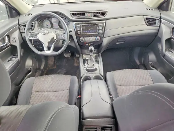 5N1AT2MT1JC835242 2018 NISSAN ROGUE - Image 8