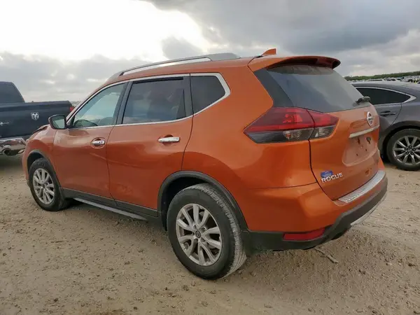 5N1AT2MT1JC842403 2018 NISSAN ROGUE - Image 2