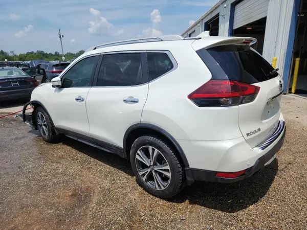 5N1AT2MT1KC700764 2019 NISSAN ROGUE - Image 2