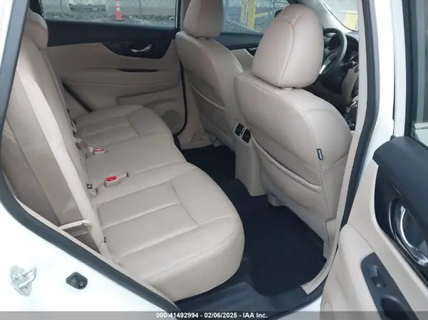 5N1AT2MT1KC709271 2019 NISSAN ROGUE - Image 8