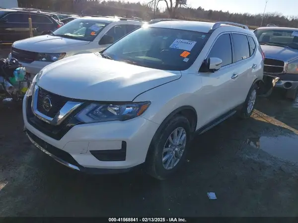 5N1AT2MT1KC719153 2019 NISSAN ROGUE - Image 2