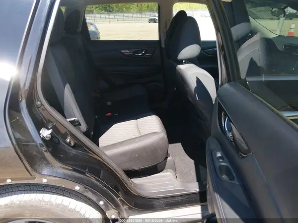 5N1AT2MT1KC723896 2019 NISSAN ROGUE - Image 8