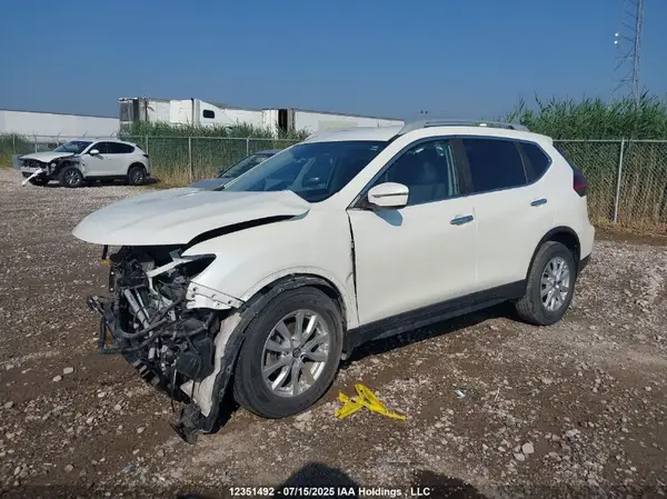 5N1AT2MT1KC728872 2019 NISSAN ROGUE - Image 2