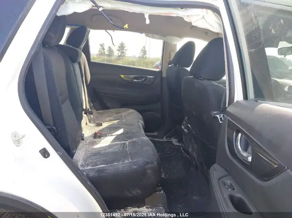 5N1AT2MT1KC728872 2019 NISSAN ROGUE - Image 8