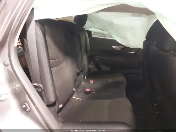 5N1AT2MT1KC746143 2019 NISSAN ROGUE - Image 8