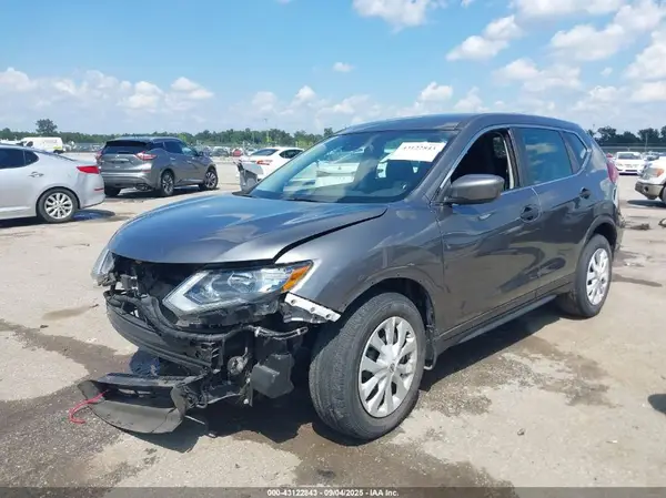 5N1AT2MT1KC747745 2019 NISSAN ROGUE - Image 2