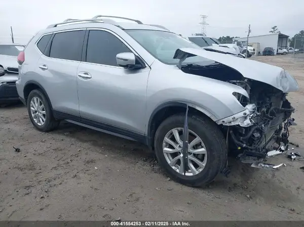 5N1AT2MT1KC748507 2019 NISSAN ROGUE - Image 1