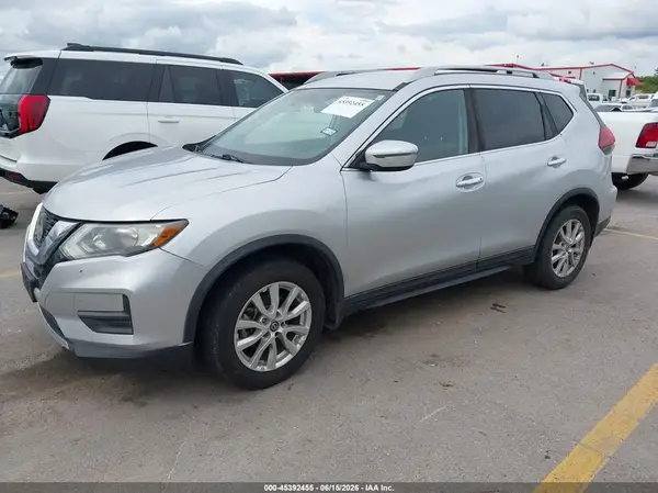 5N1AT2MT1KC760849 2019 NISSAN ROGUE - Image 2