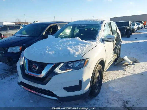 5N1AT2MT1KC775755 2019 NISSAN ROGUE - Image 2