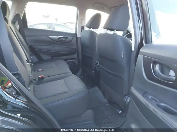 5N1AT2MT1KC776128 2019 NISSAN ROGUE - Image 8