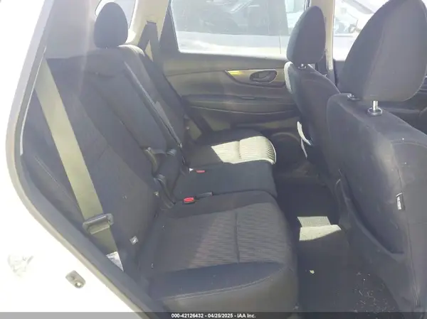 5N1AT2MT1KC814523 2019 NISSAN ROGUE - Image 8