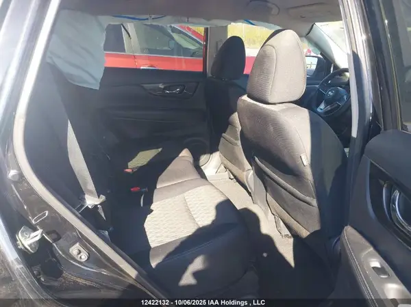5N1AT2MT1KC820242 2019 NISSAN ROGUE - Image 8