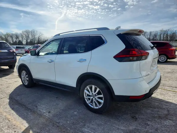 5N1AT2MT1KC830107 2019 NISSAN ROGUE - Image 2