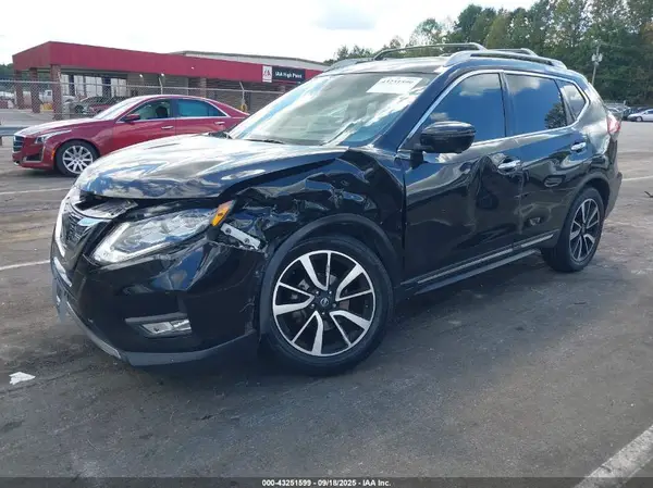 5N1AT2MT1KC839163 2019 NISSAN ROGUE - Image 2
