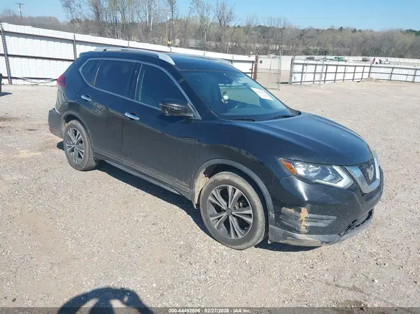 5N1AT2MT1KC841902 2019 NISSAN ROGUE - Image 1
