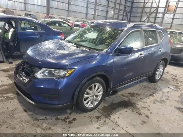5N1AT2MT1LC714682 2020 NISSAN ROGUE - Image 2