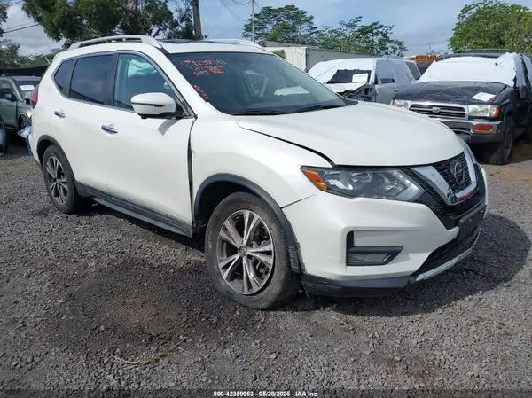 5N1AT2MT1LC753000 2020 NISSAN ROGUE - Image 1