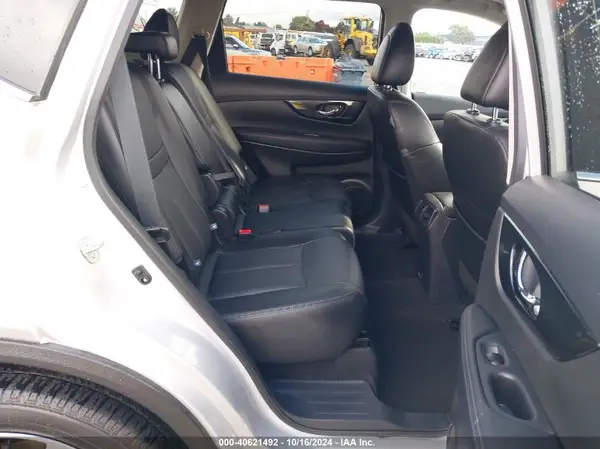 5N1AT2MT1LC765826 2020 NISSAN ROGUE - Image 8