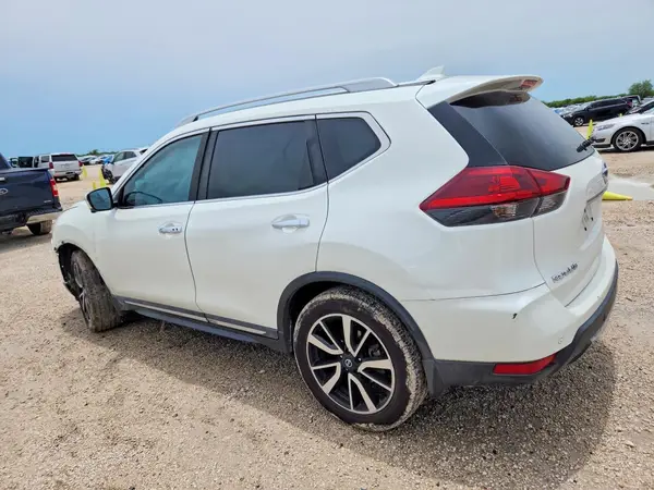 5N1AT2MT1LC769861 2020 NISSAN ROGUE - Image 2