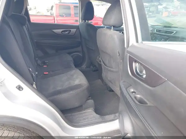 5N1AT2MT2GC768871 2016 NISSAN ROGUE - Image 8