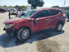 5N1AT2MT2GC838384 2016 NISSAN ROGUE