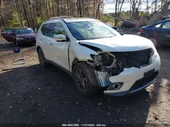 5N1AT2MT2GC865066 2016 NISSAN ROGUE