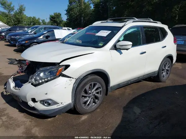 5N1AT2MT2GC871188 2016 NISSAN ROGUE - Image 2